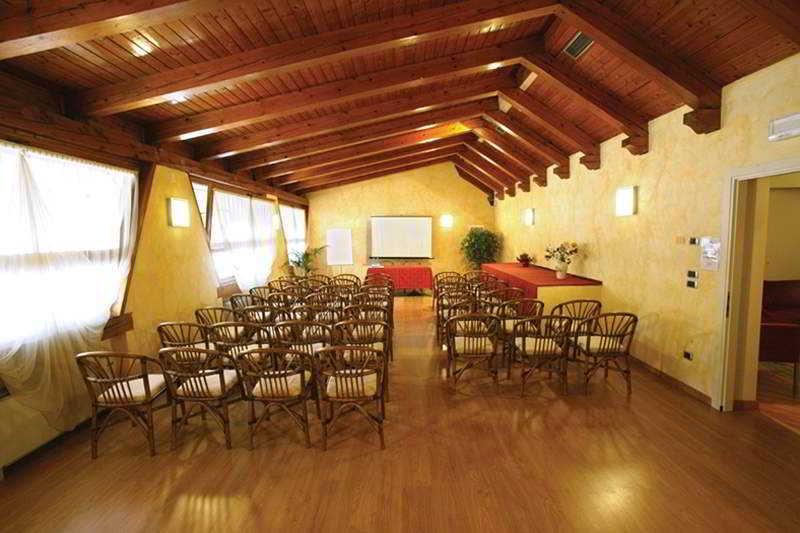 Hotel Ambra Quarto dʼAltino Dış mekan fotoğraf