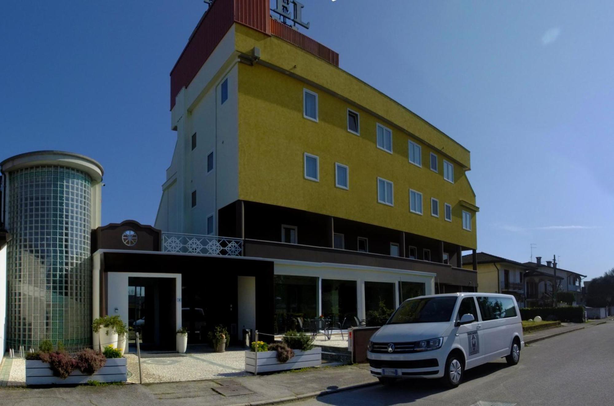 Hotel Ambra Quarto dʼAltino Dış mekan fotoğraf
