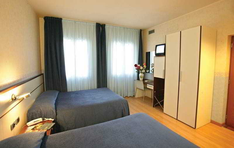 Hotel Ambra Quarto dʼAltino Dış mekan fotoğraf
